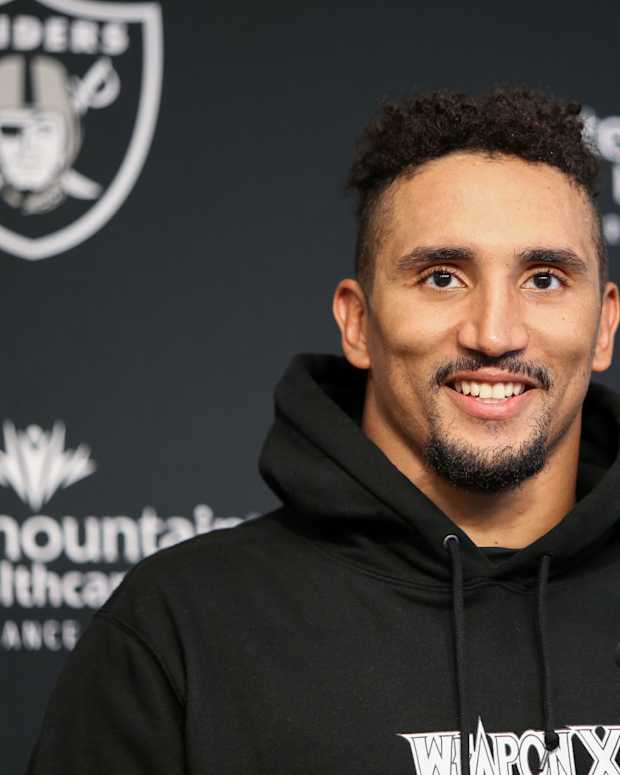 Jakob Johnson-4